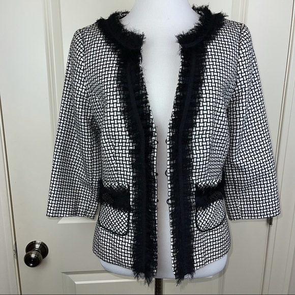 White House Black Market Cropped Tweed Lady Blazer Fringe Jacket 4 - Picture 15 of 15